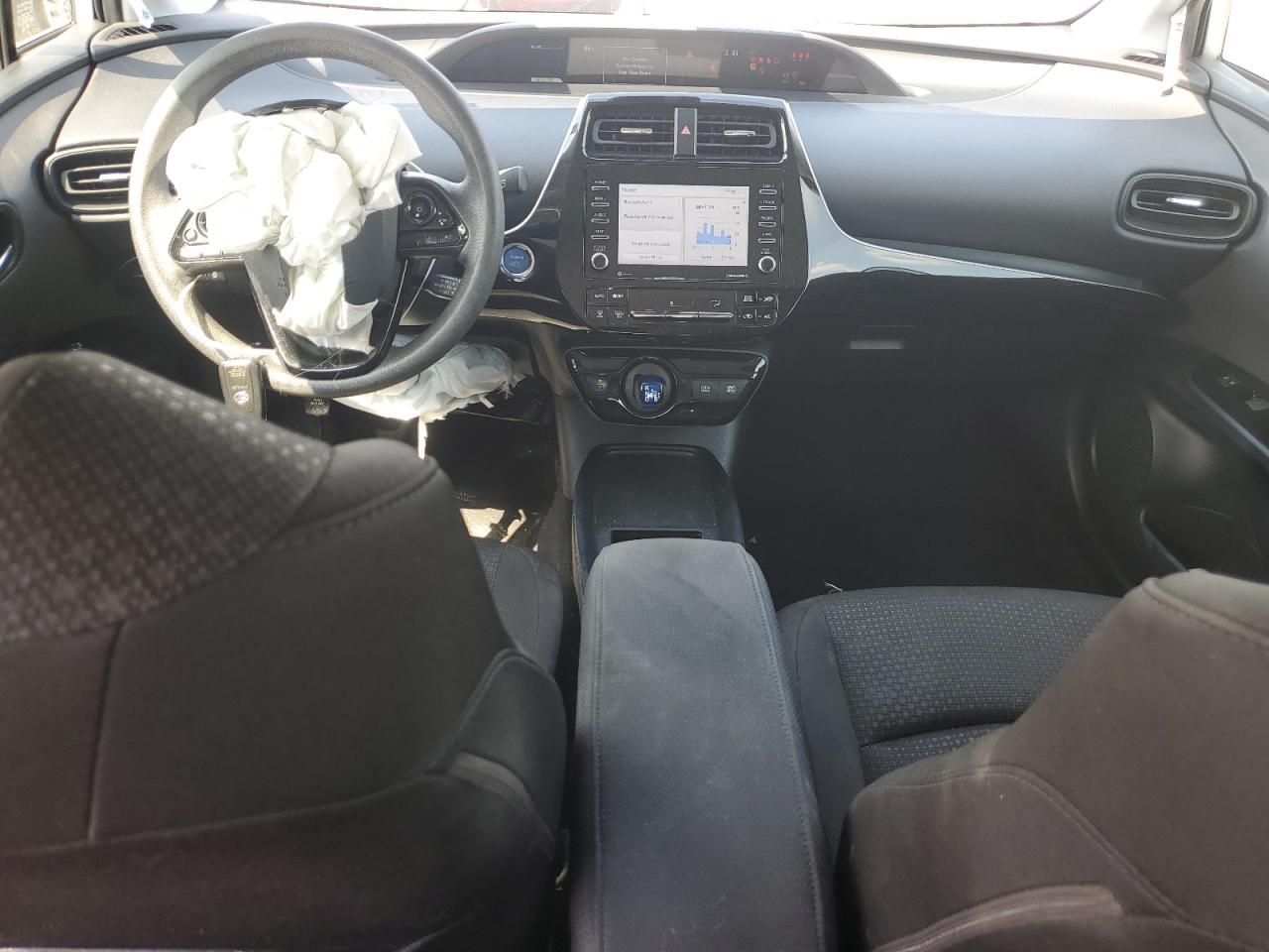 2022 TOYOTA PRIUS