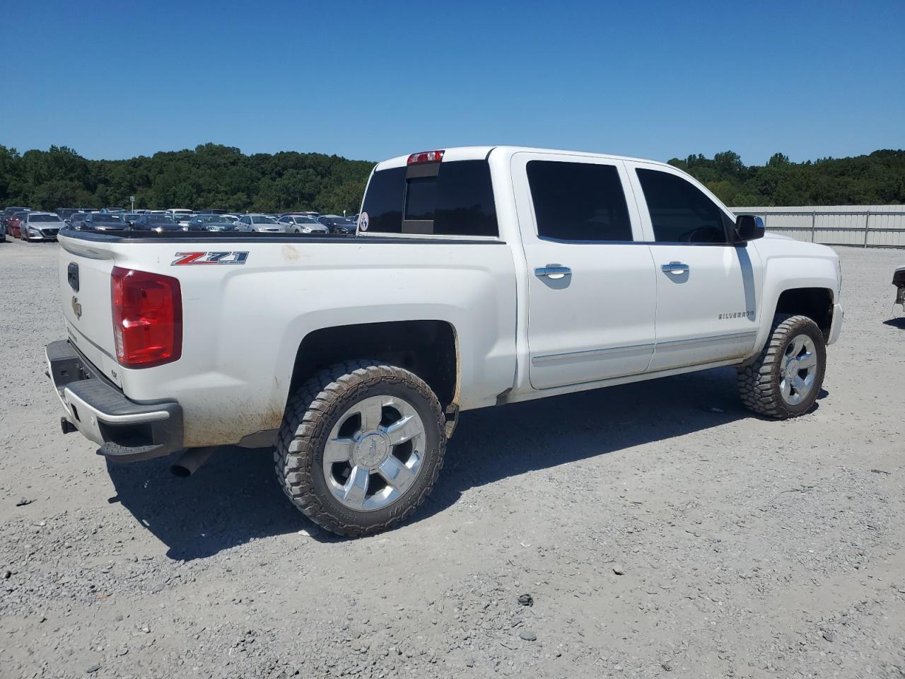 2017 CHEVROLET Silverado