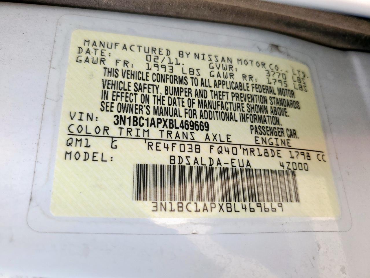 2011 NISSAN VERSA