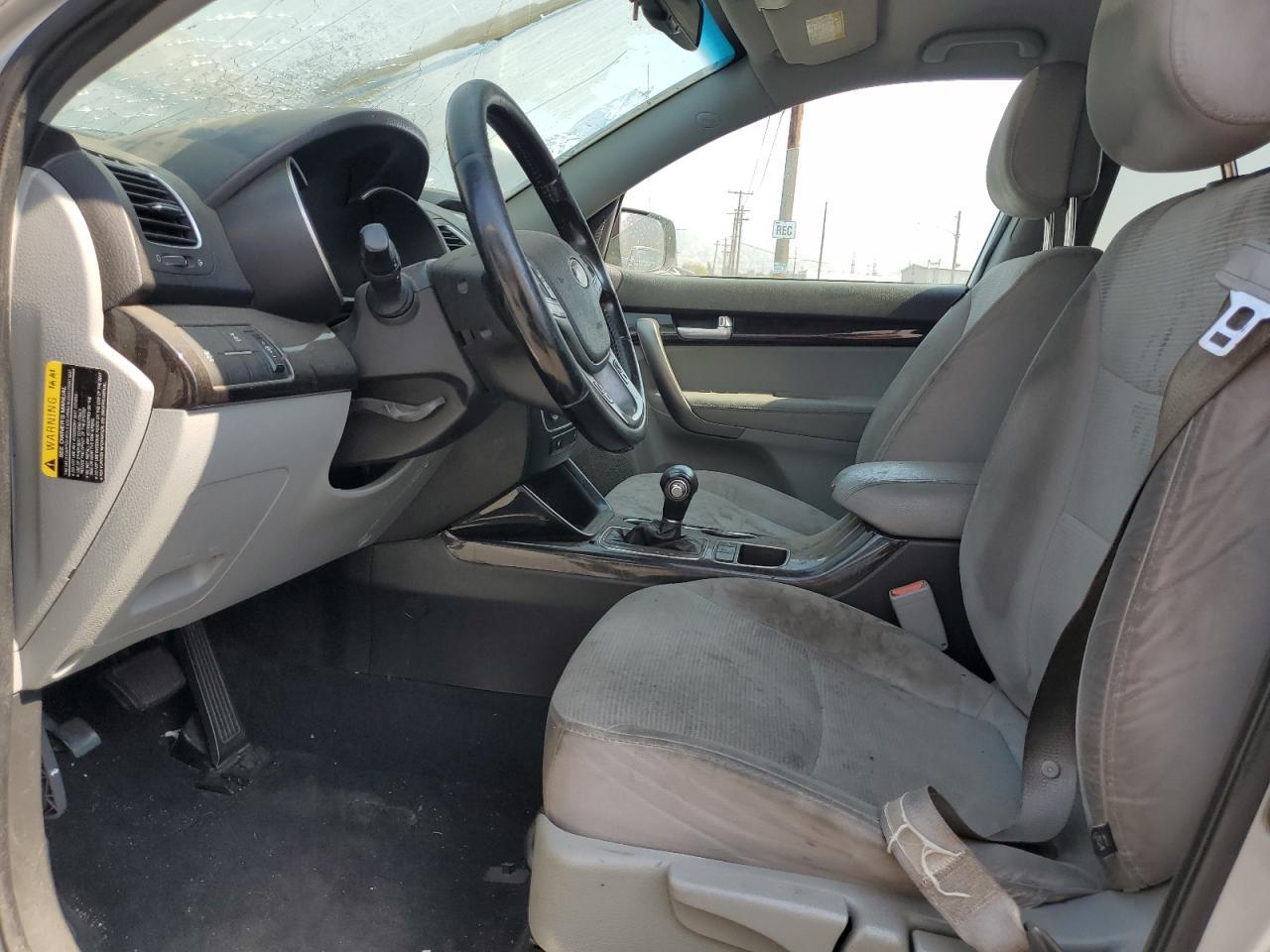 2014 KIA SORENTO
