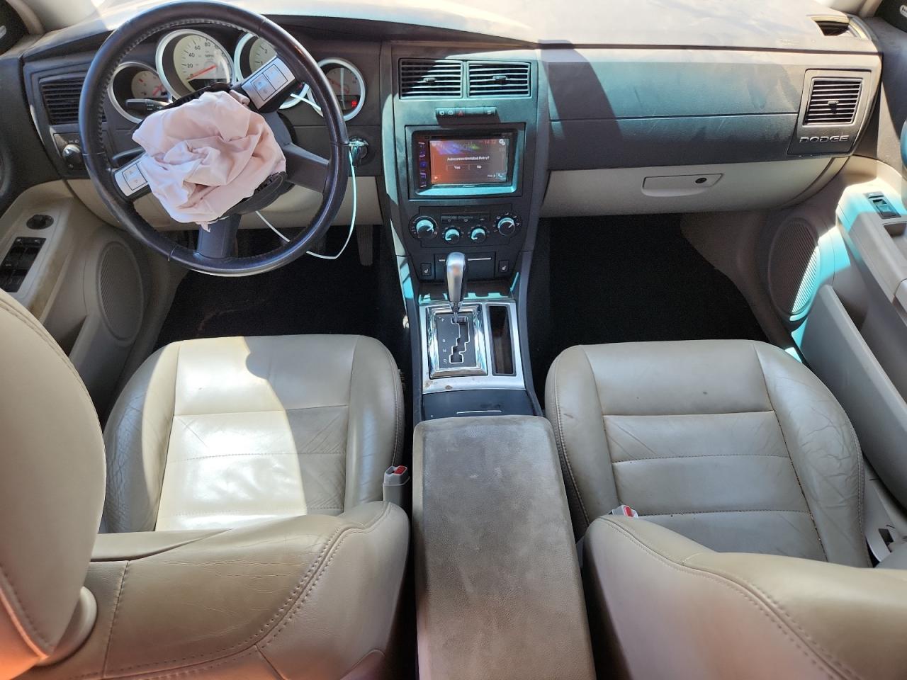 2005 DODGE MAGNUM