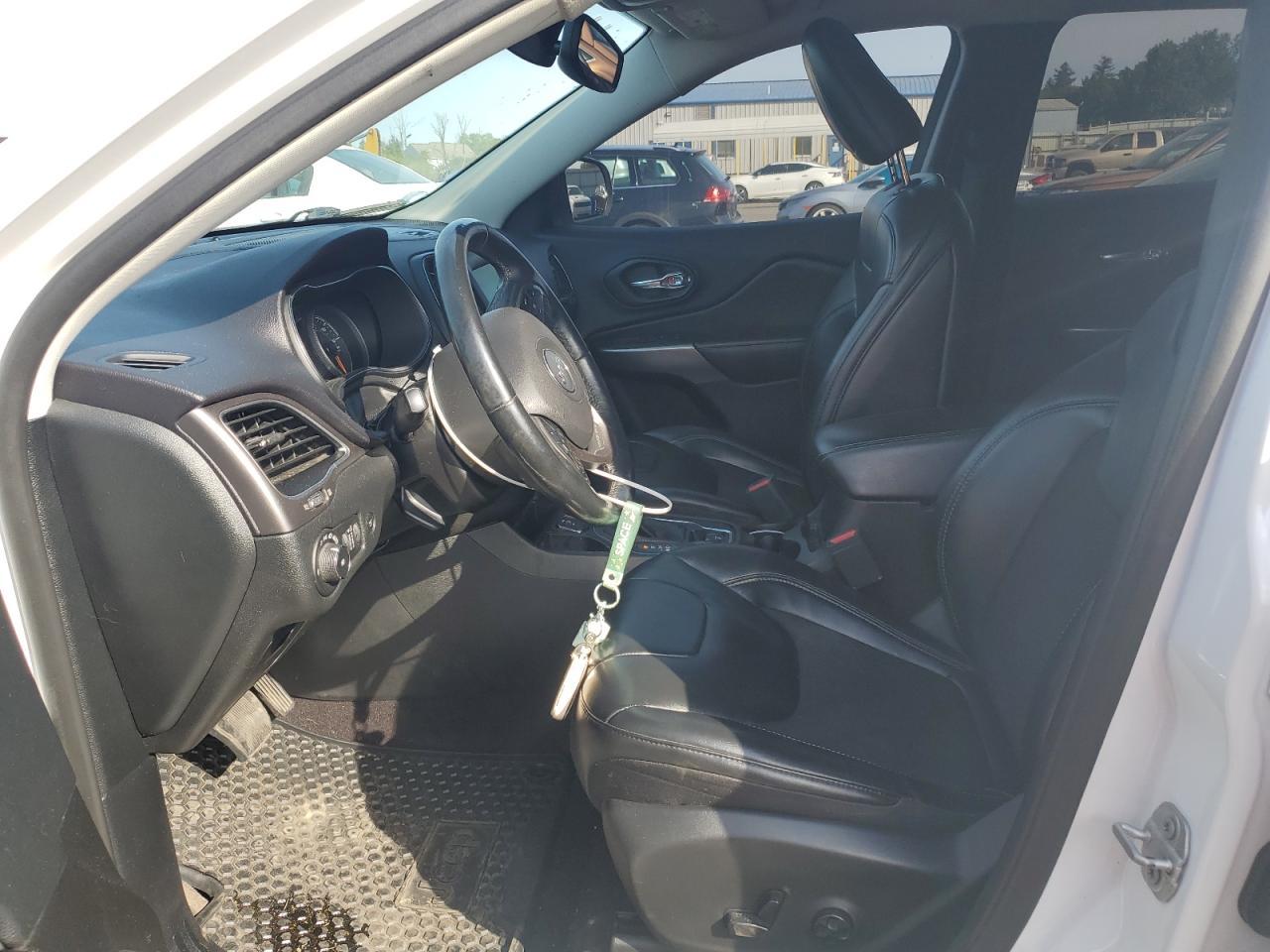 2019 JEEP CHEROKEE