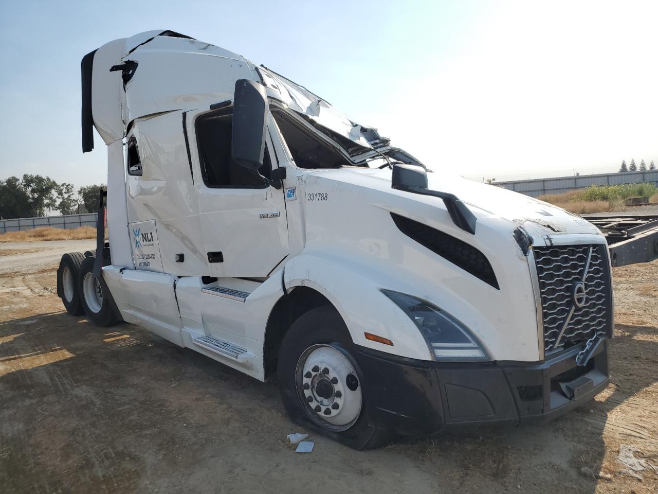2019 VOLVO VNL
