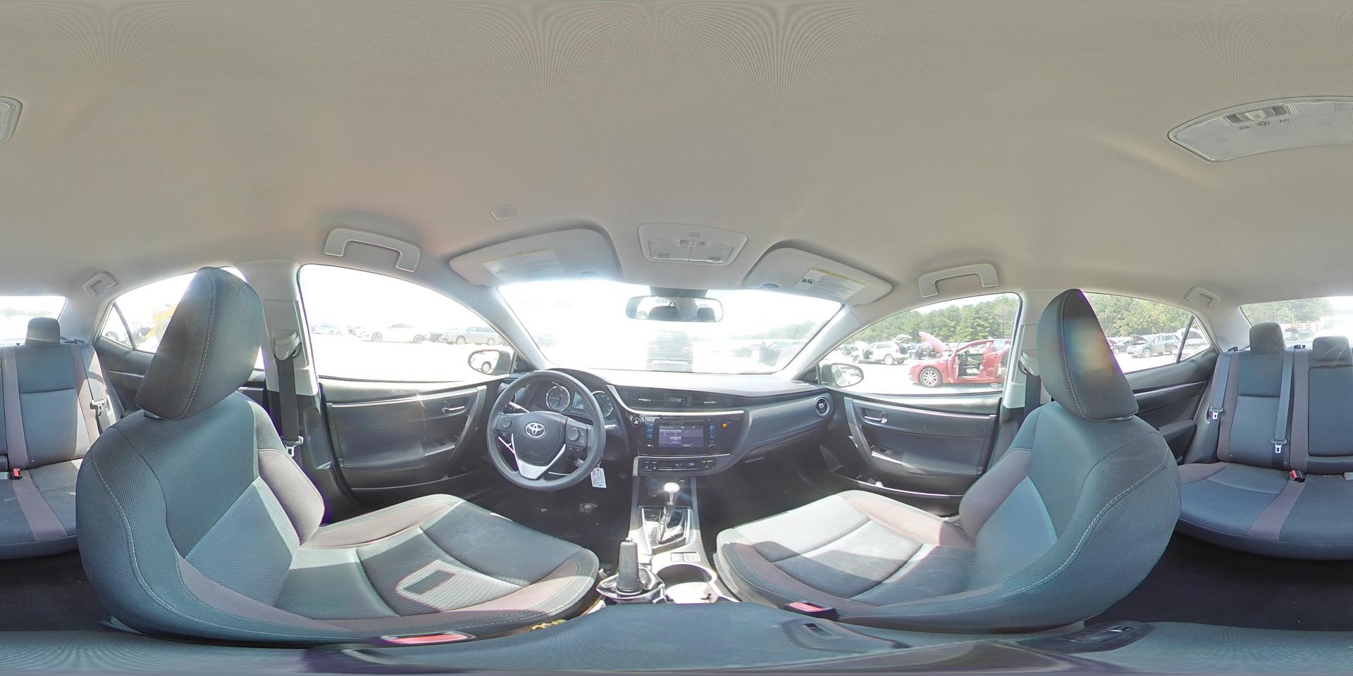 2019 TOYOTA COROLLA