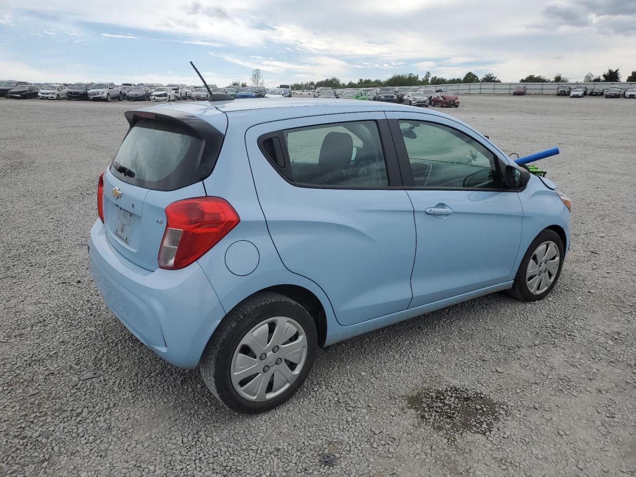 2016 CHEVROLET Spark