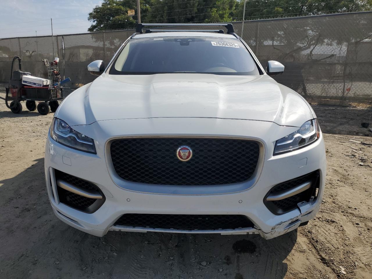 2018 JAGUAR F-Pace