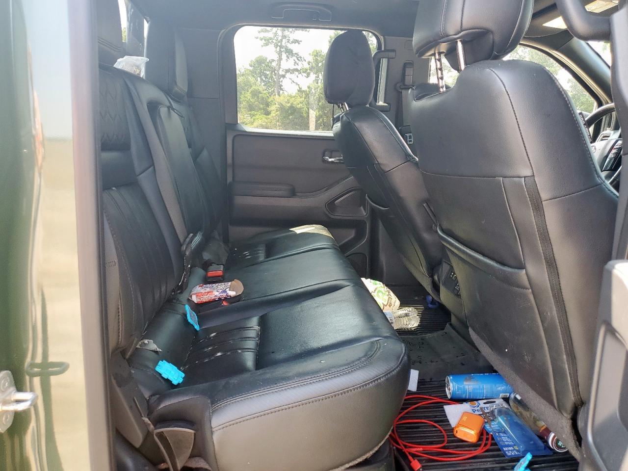 2022 NISSAN Frontier