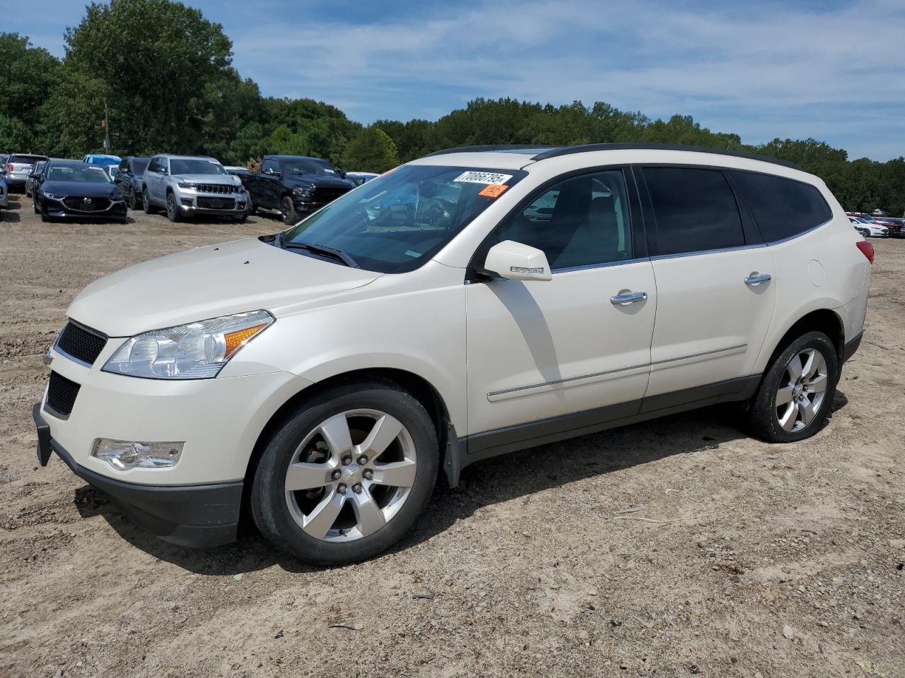 2011 CHEVROLET TRAVERSE