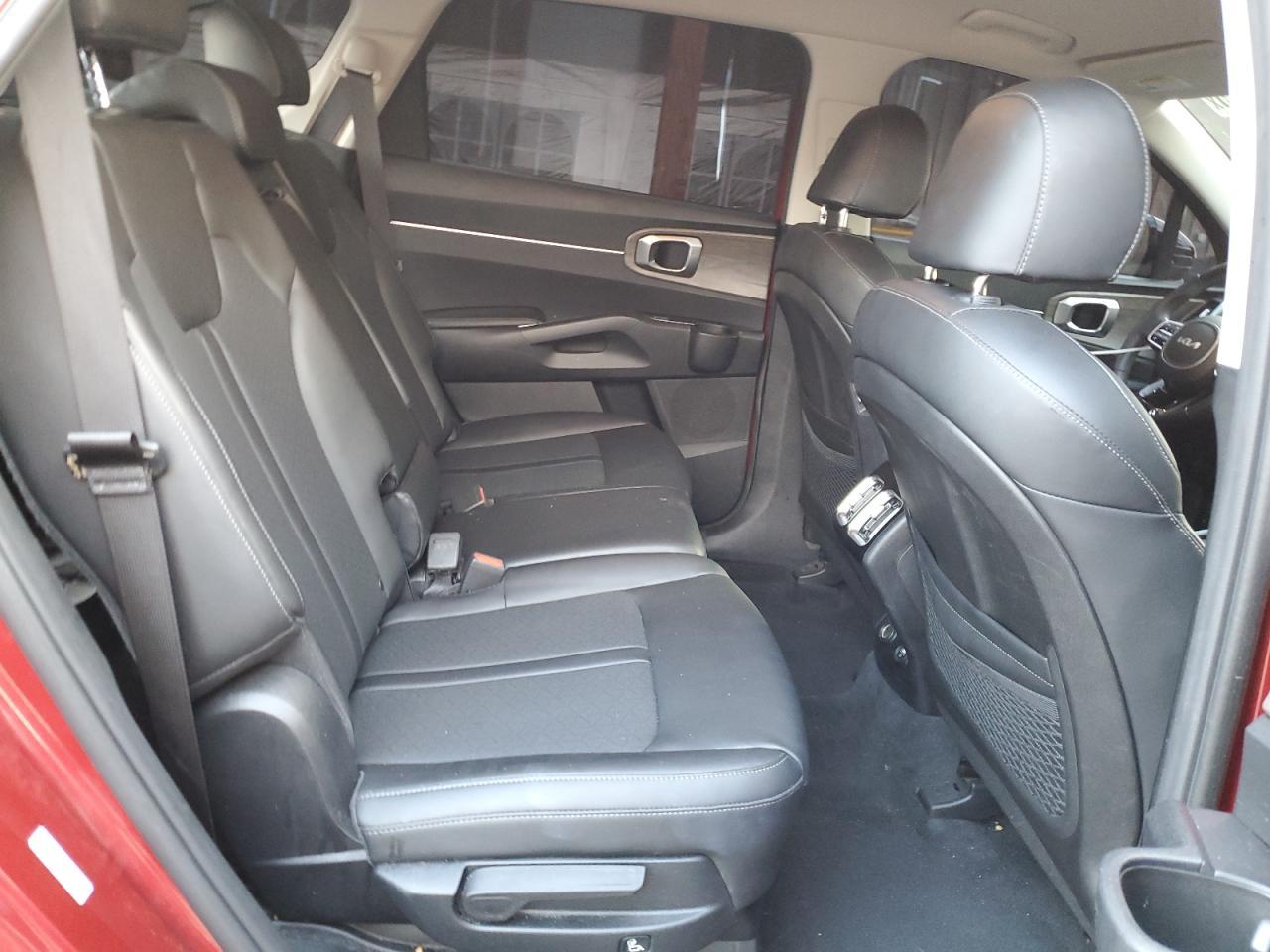 2022 KIA SORENTO
