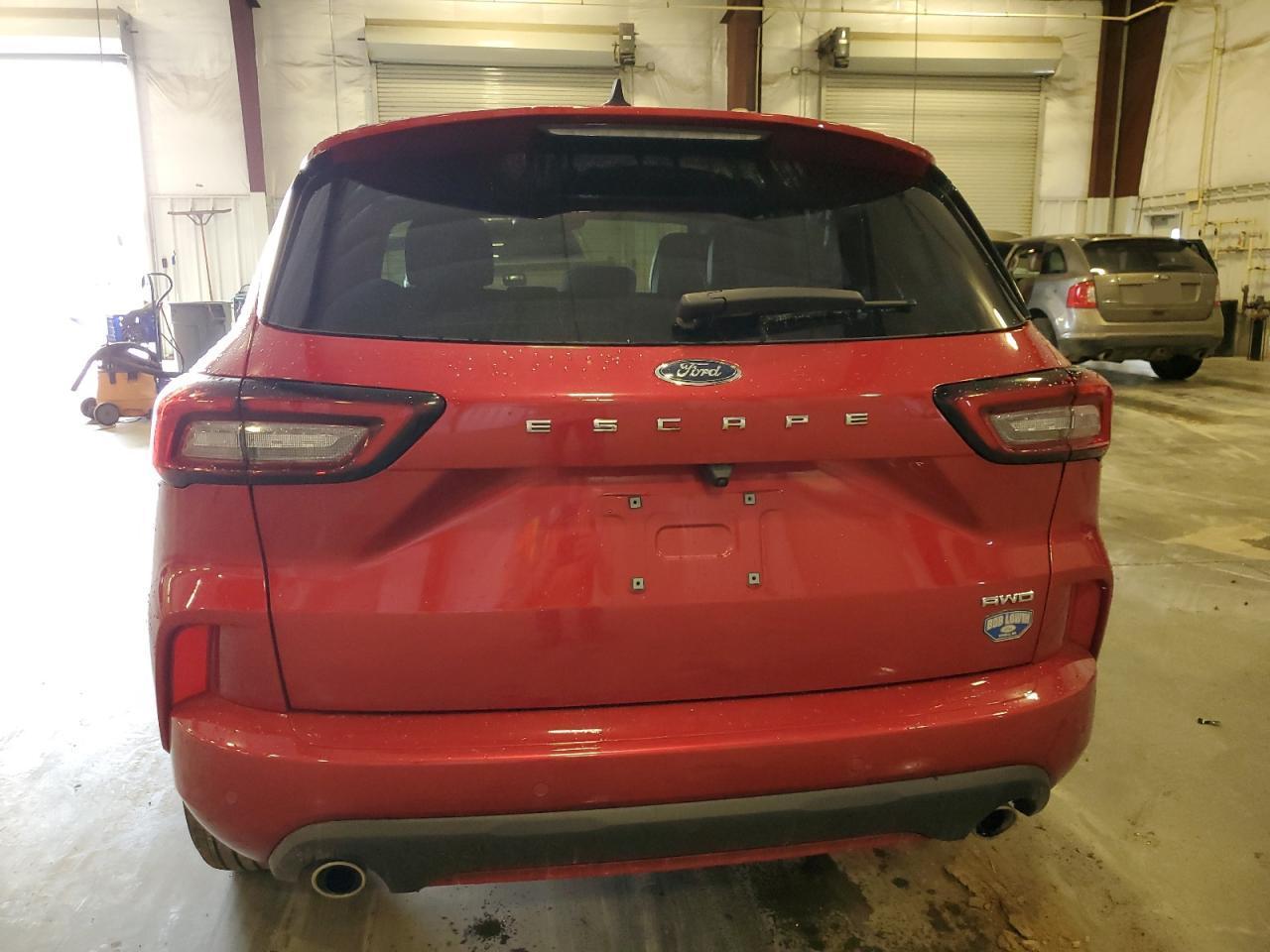 2024 FORD ESCAPE