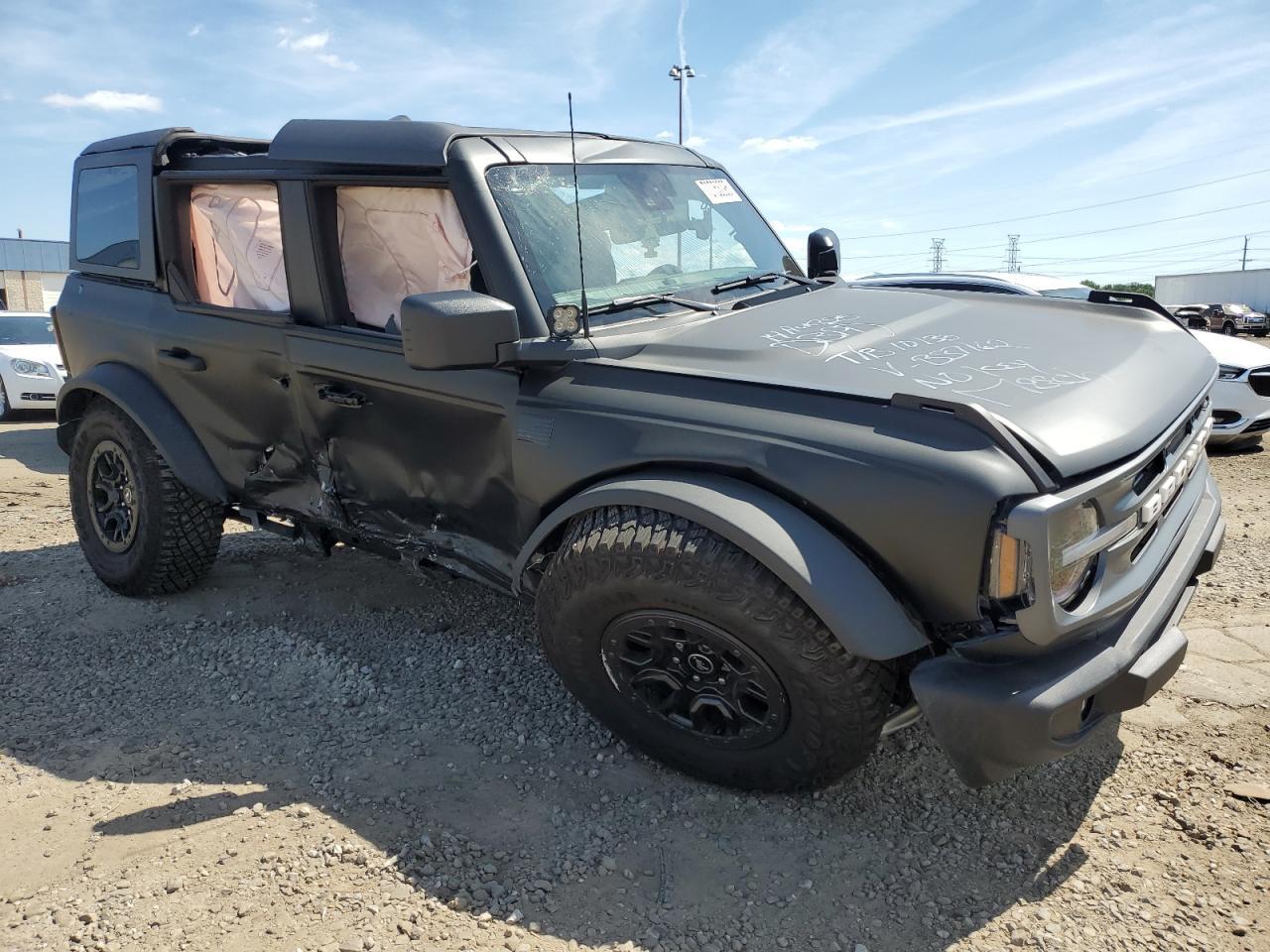 2024 FORD Bronco
