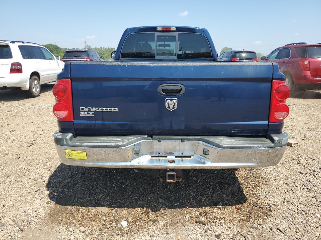 2005 DODGE Dakota