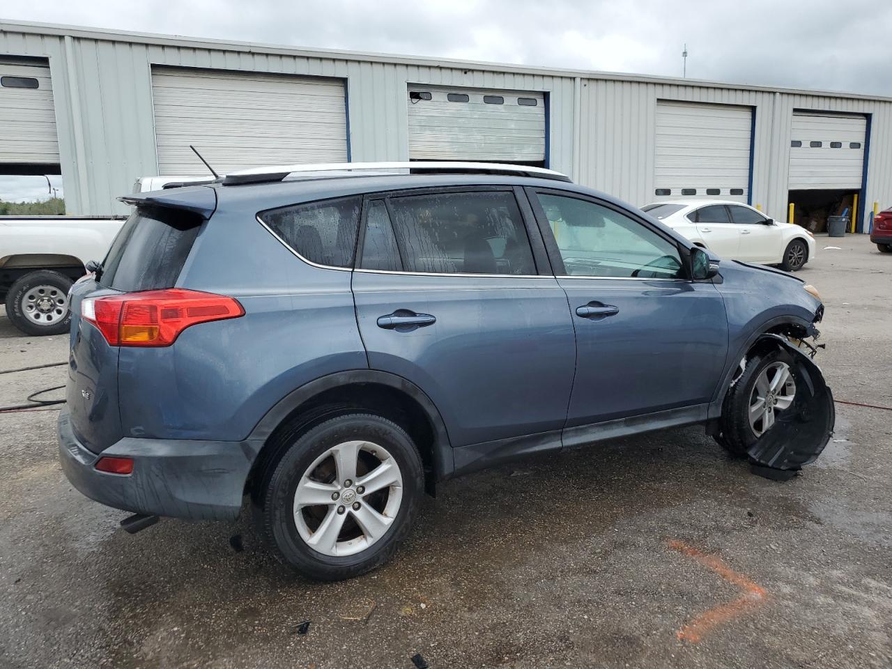 2013 TOYOTA RAV4