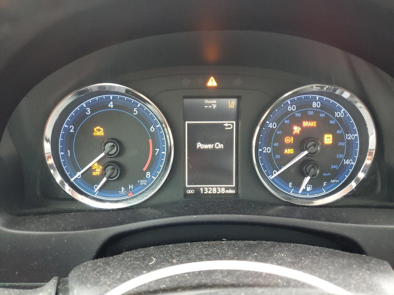 2017 TOYOTA COROLLA