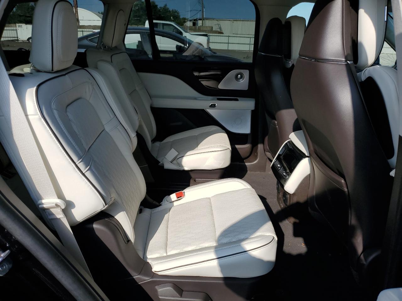 2024 LINCOLN Aviator