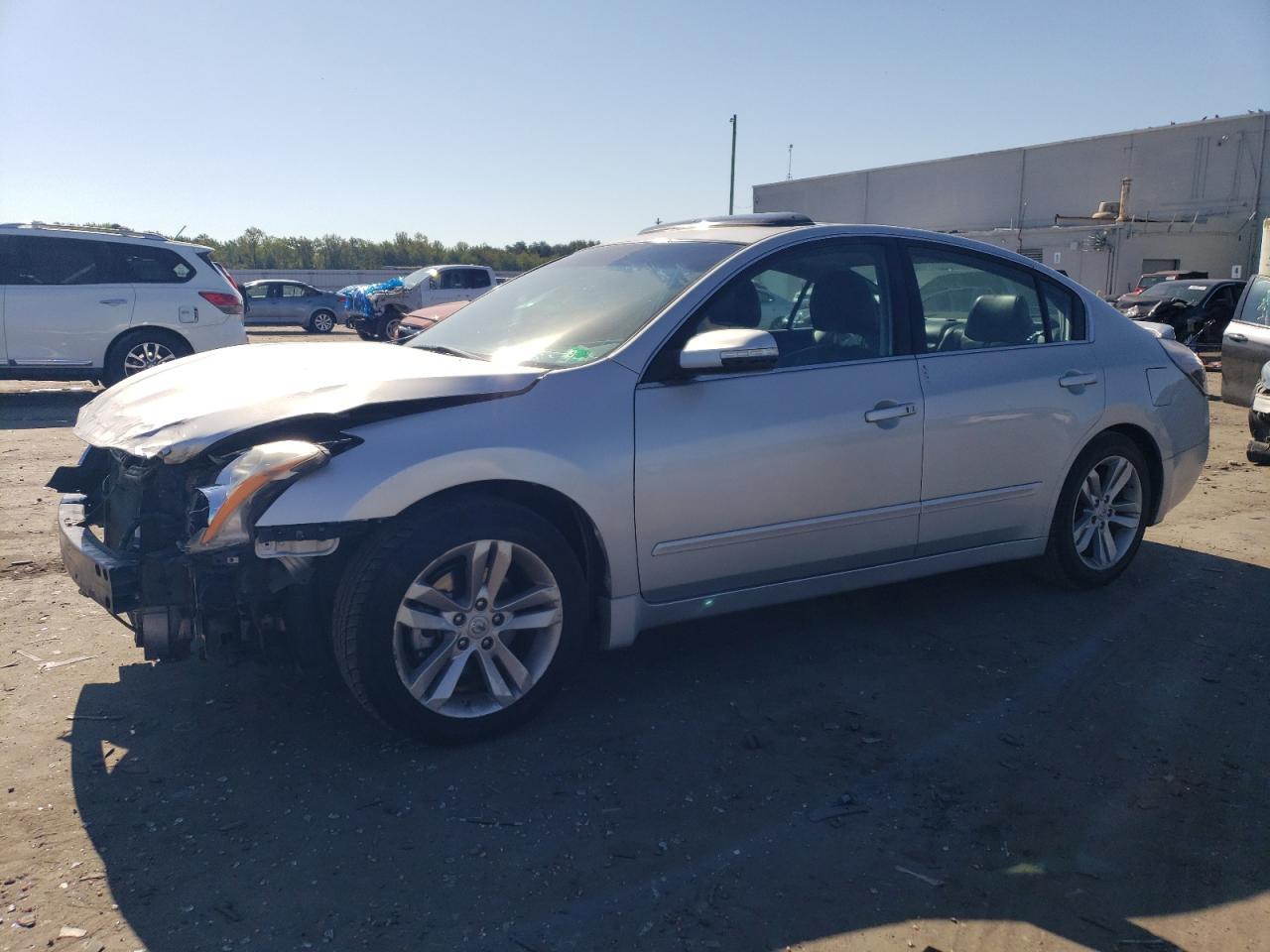 2011 NISSAN ALTIMA