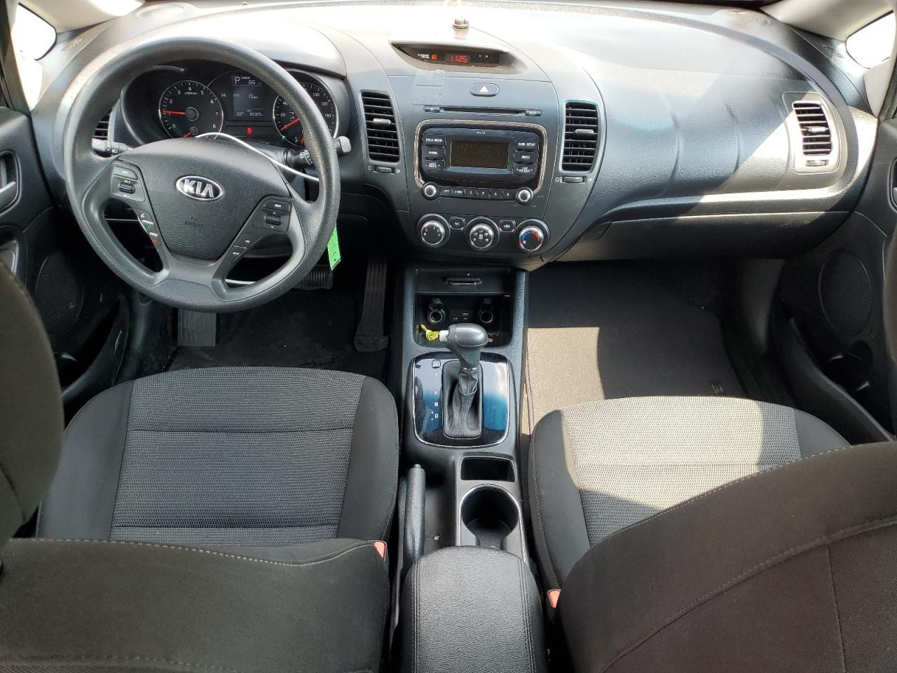 2017 KIA FORTE