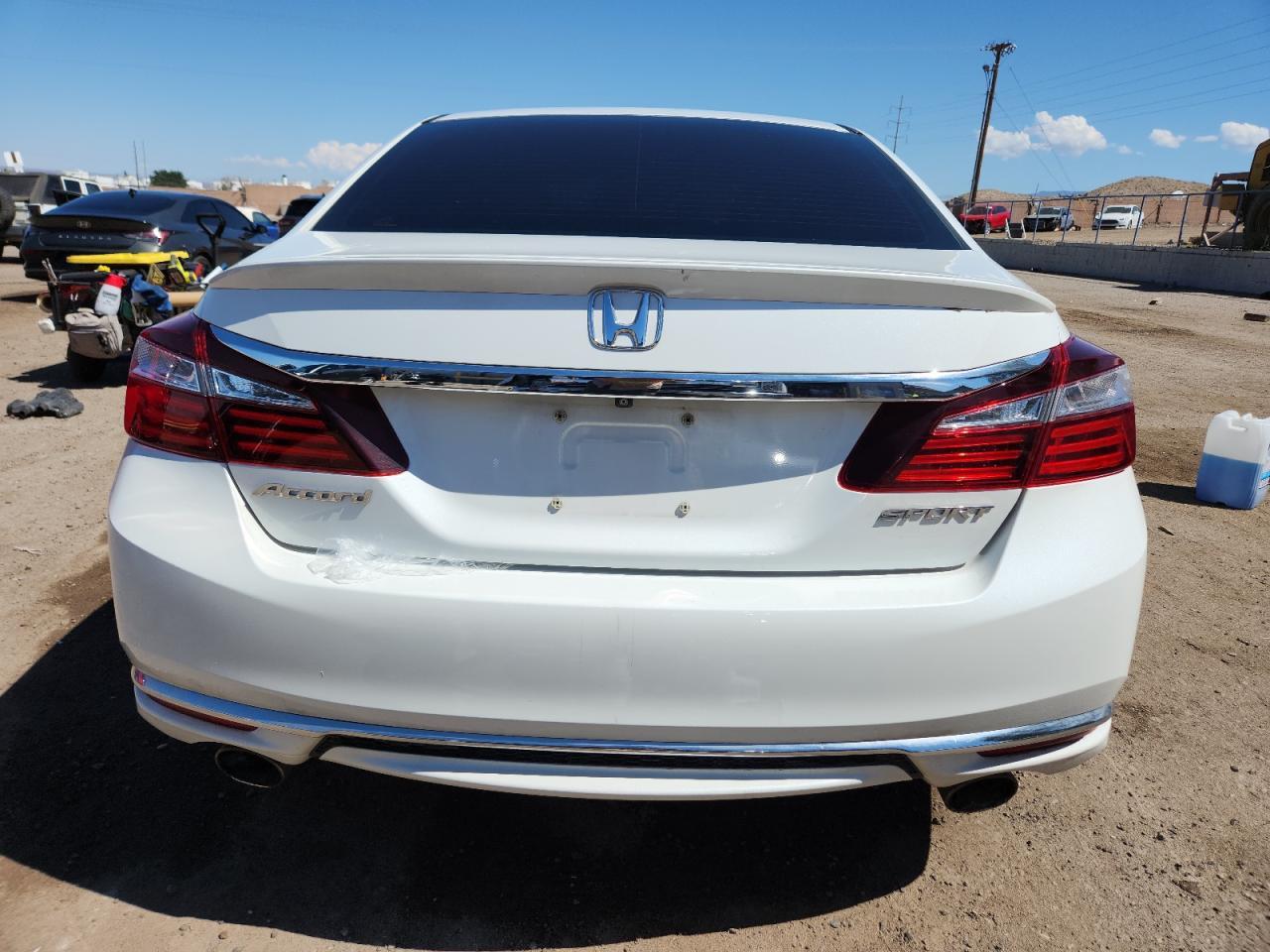 2017 HONDA ACCORD