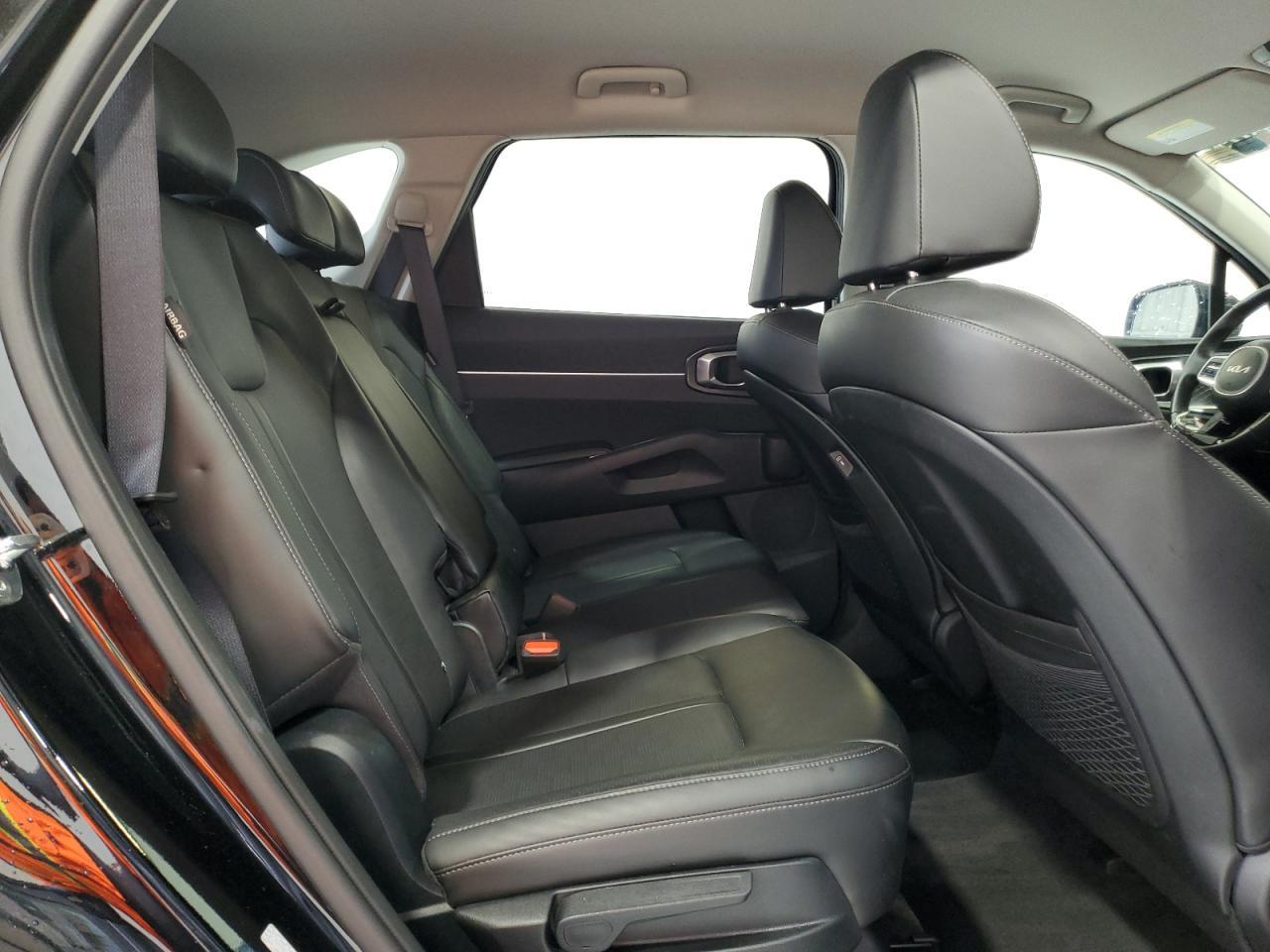2024 KIA SORENTO