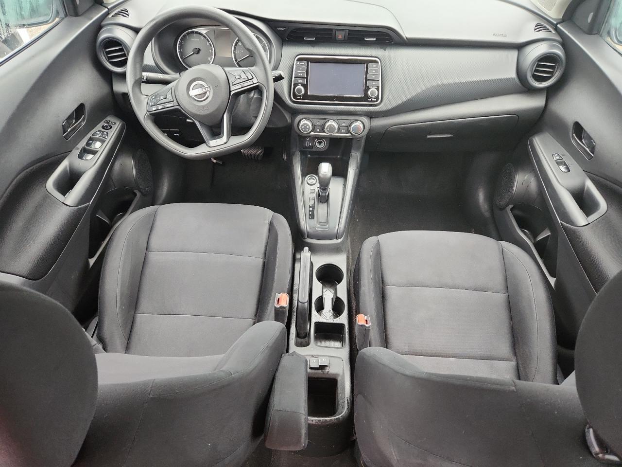 2023 NISSAN KICKS