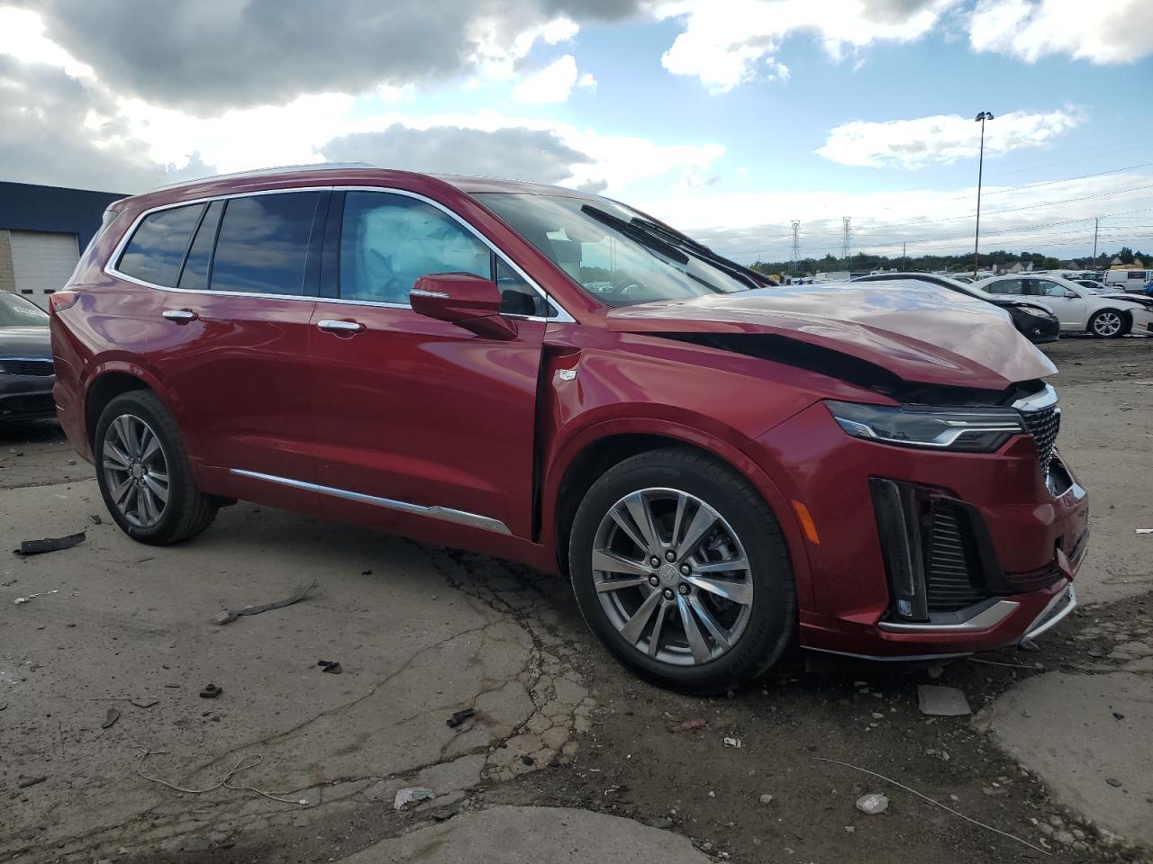 2024 CADILLAC XT6