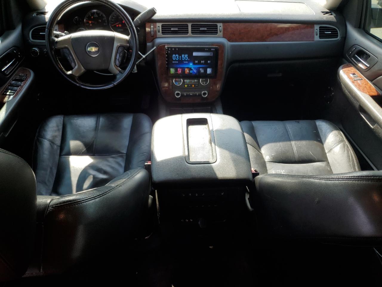 2013 CHEVROLET Suburban