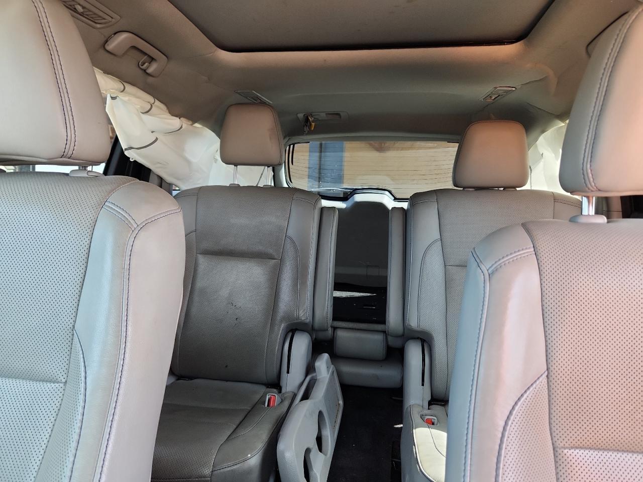 2017 TOYOTA HIGHLANDER