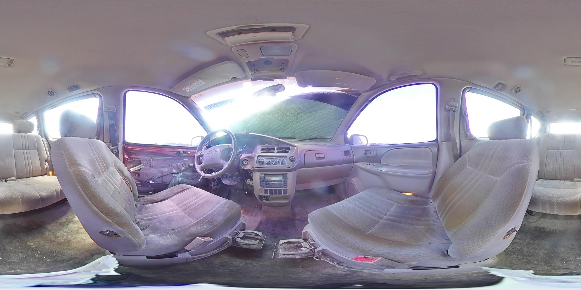 2002 TOYOTA SIENNA