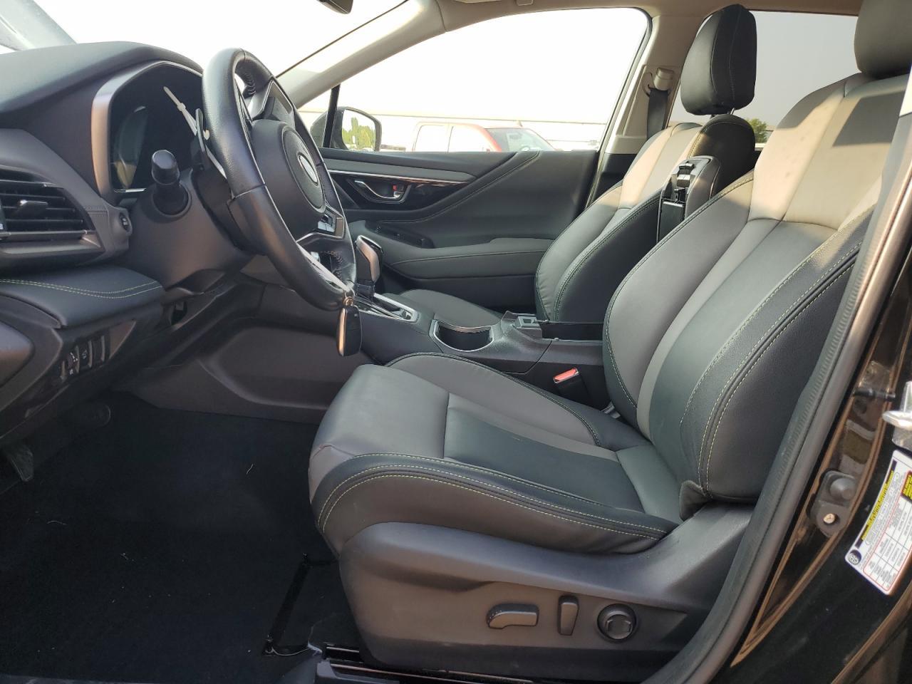2021 SUBARU Outback
