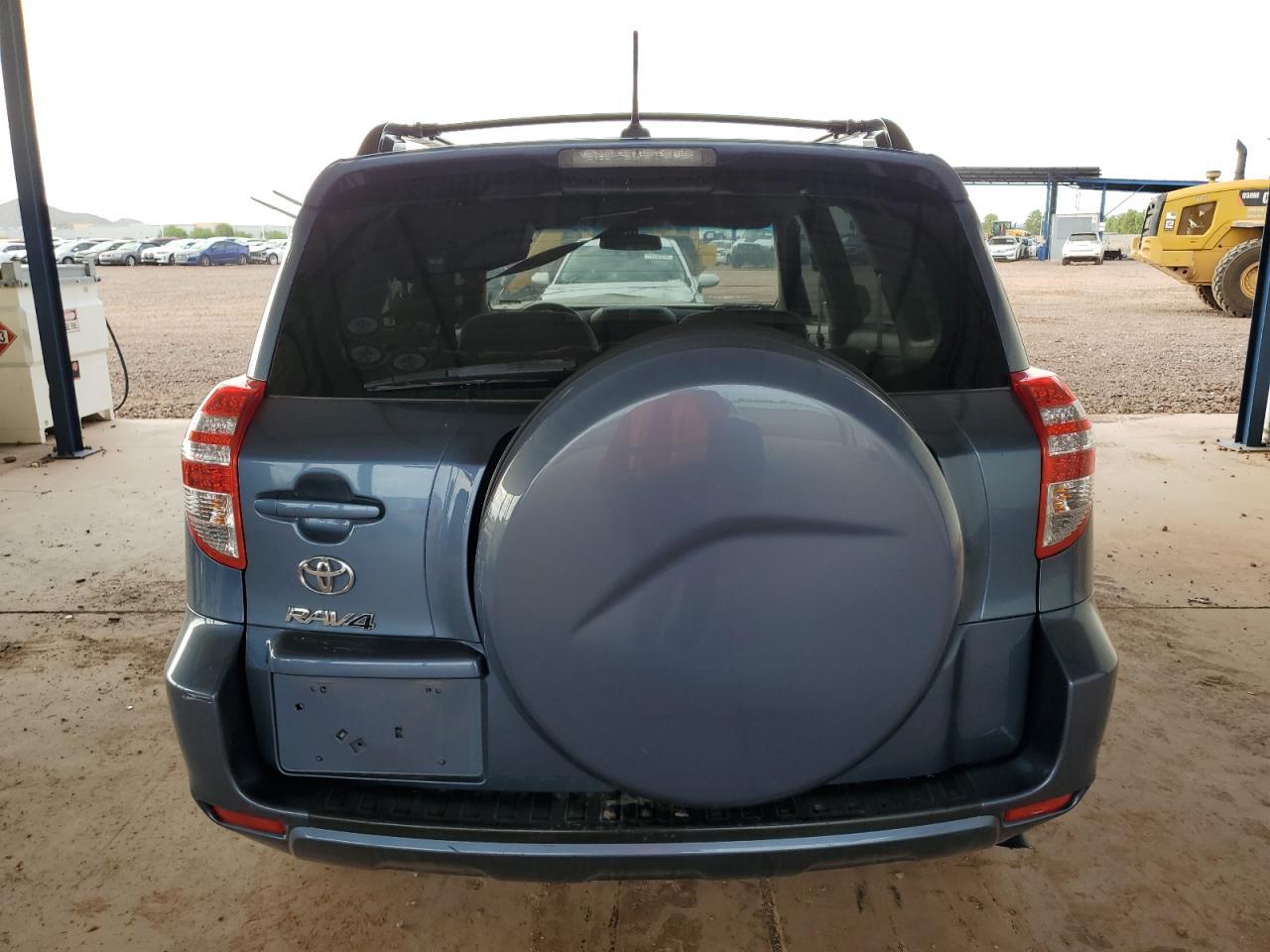 2012 TOYOTA RAV4