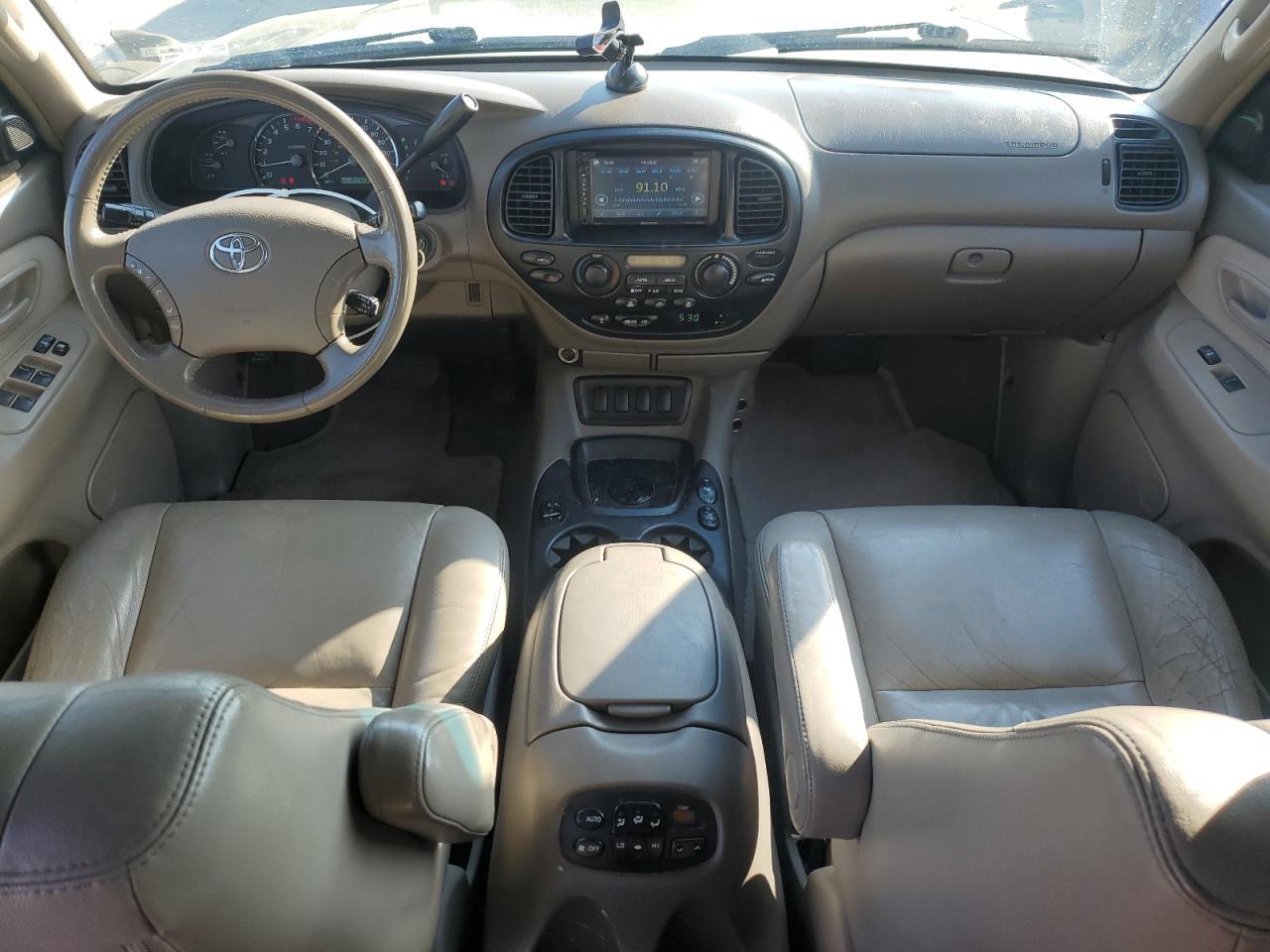 2006 TOYOTA Sequoia