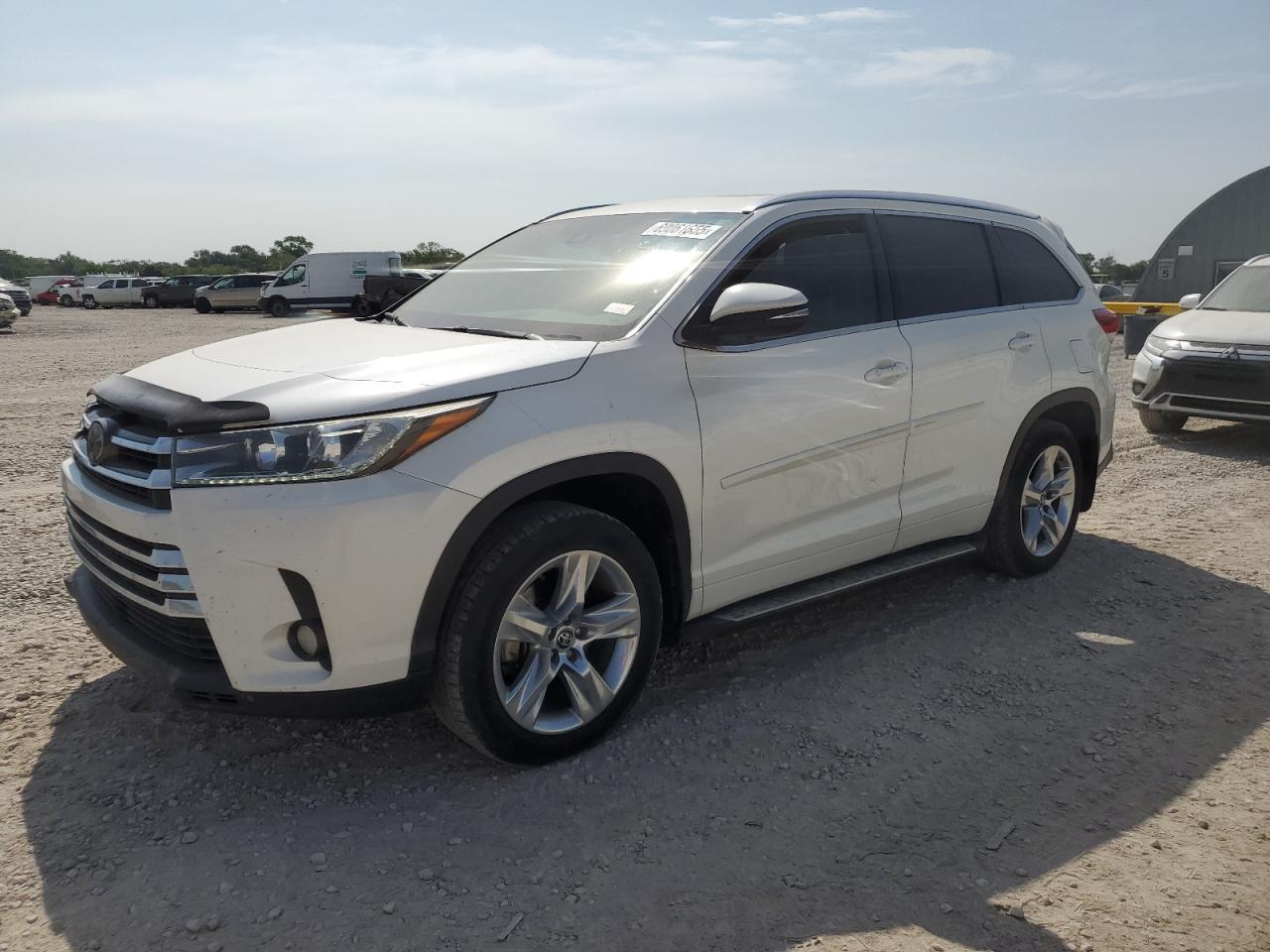 2018 TOYOTA HIGHLANDER