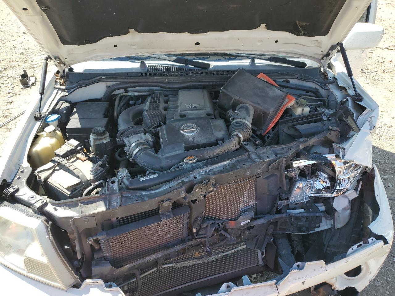 2016 NISSAN Frontier