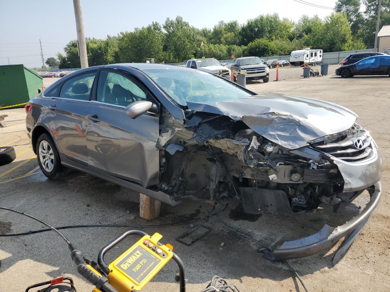 2012 HYUNDAI SONATA
