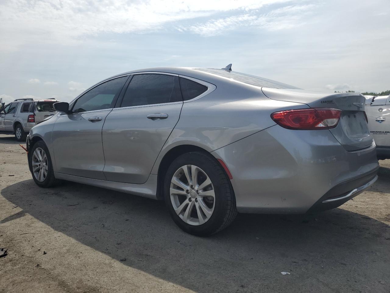 2016 CHRYSLER 200