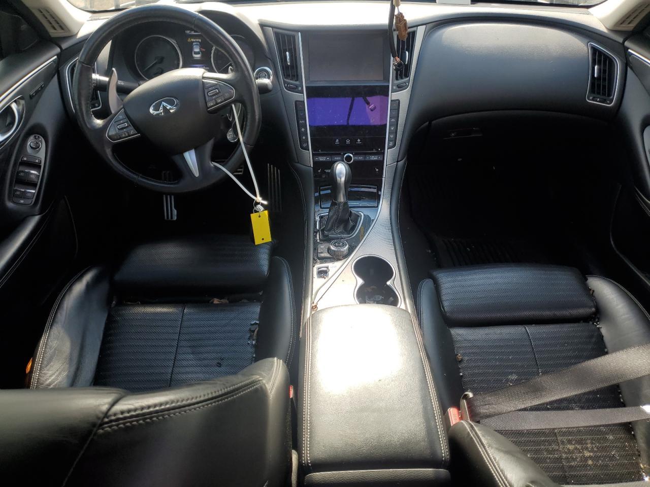 2016 INFINITI Q50