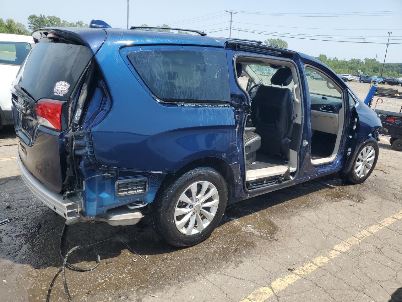 2019 CHRYSLER Pacifica