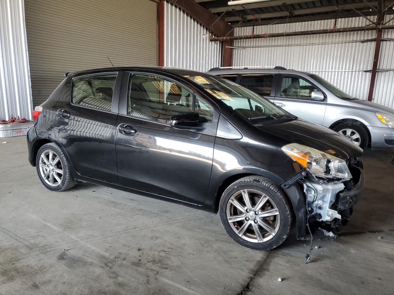 2012 TOYOTA YARIS