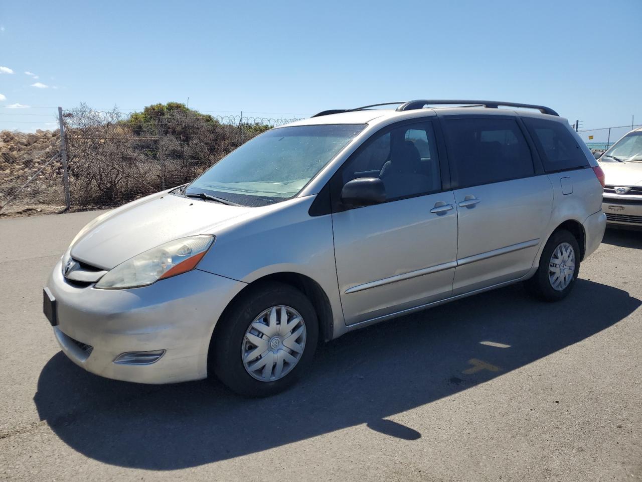 2007 TOYOTA SIENNA