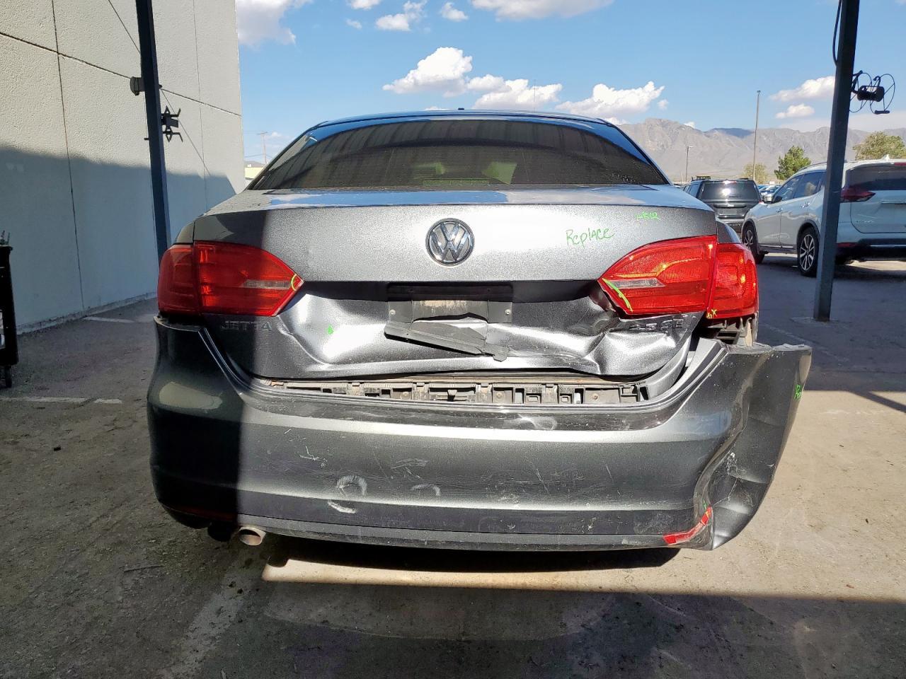 2013 VOLKSWAGEN JETTA