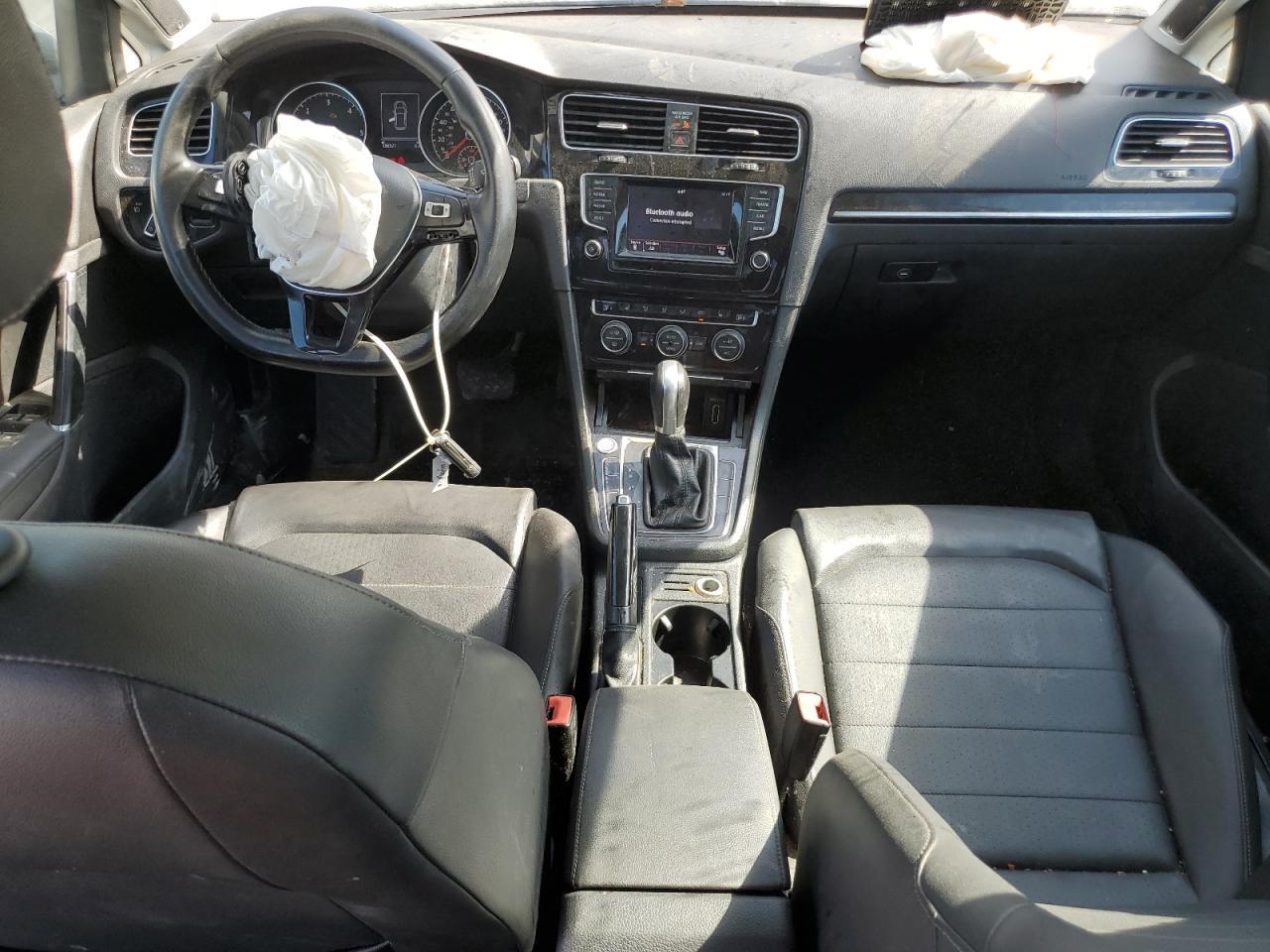 2015 VOLKSWAGEN GOLF