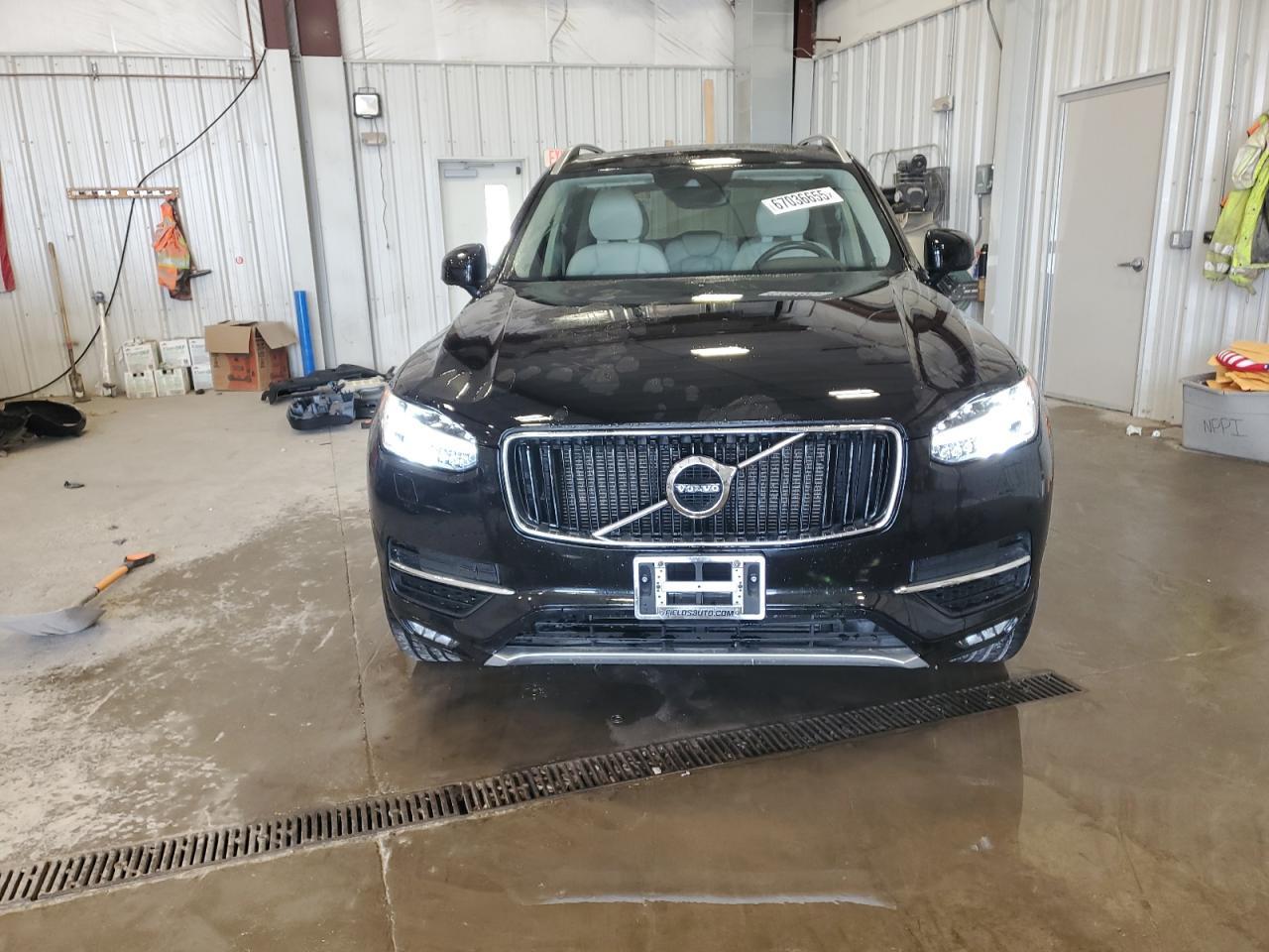 2018 VOLVO XC90