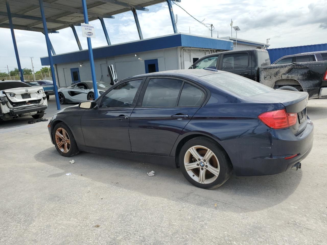 2014 BMW 3 SERIES