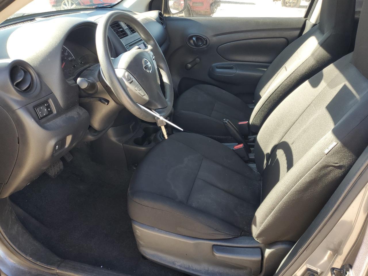 2017 NISSAN VERSA