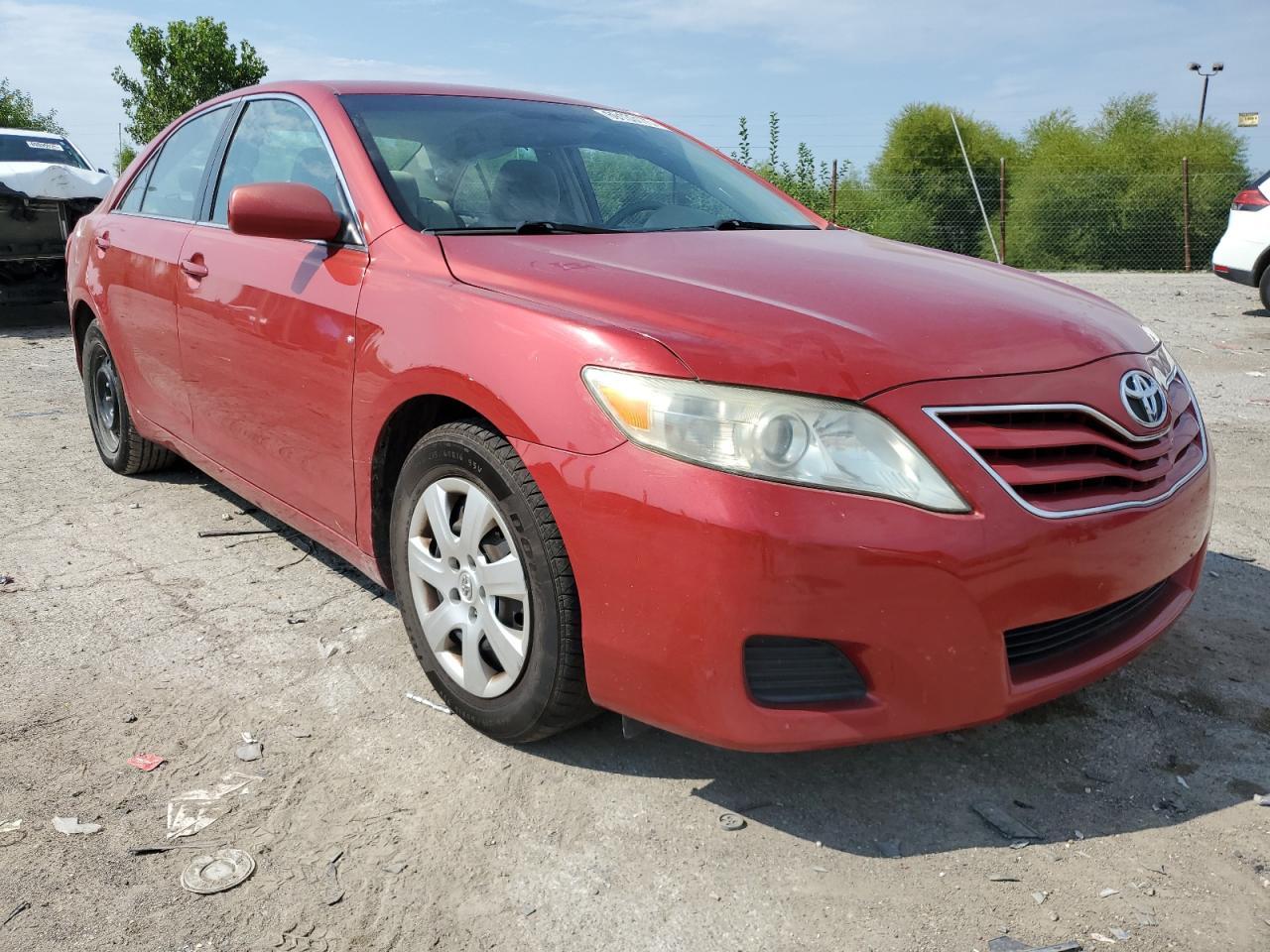 2011 TOYOTA CAMRY