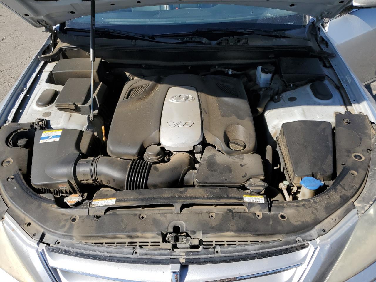 2011 HYUNDAI GENESIS
