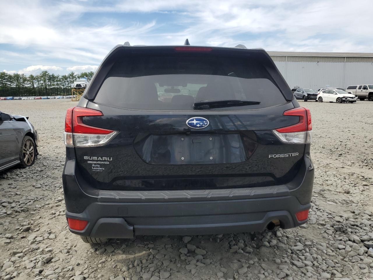 2020 SUBARU FORESTER