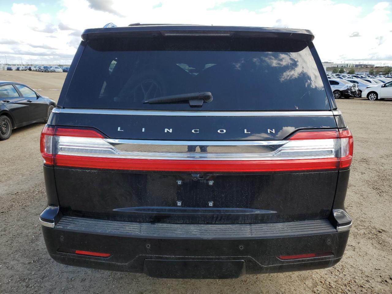 2021 LINCOLN Navigator