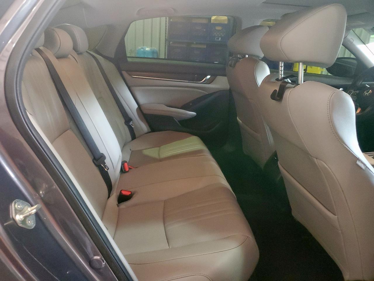 2019 HONDA ACCORD