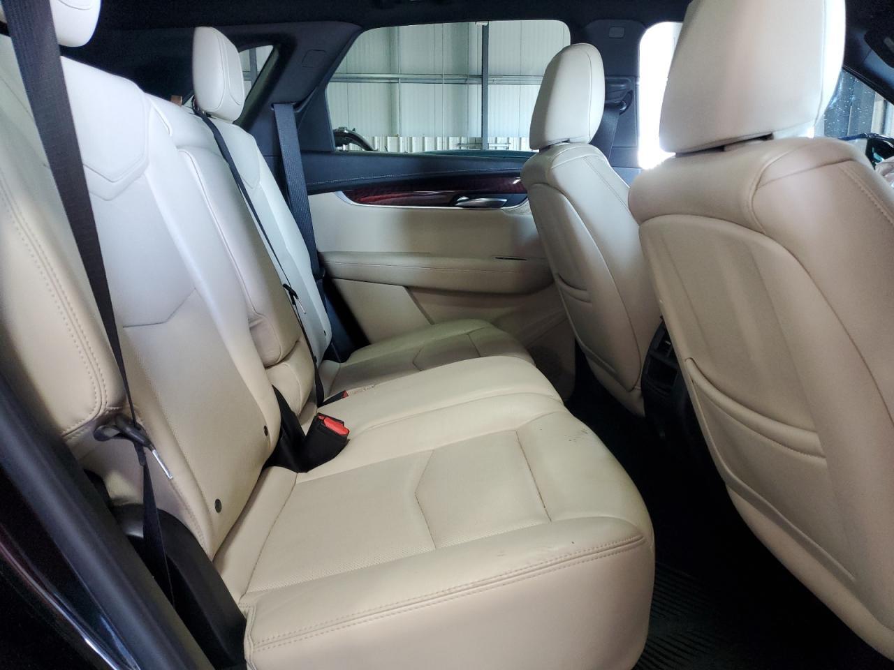 2018 CADILLAC XT5